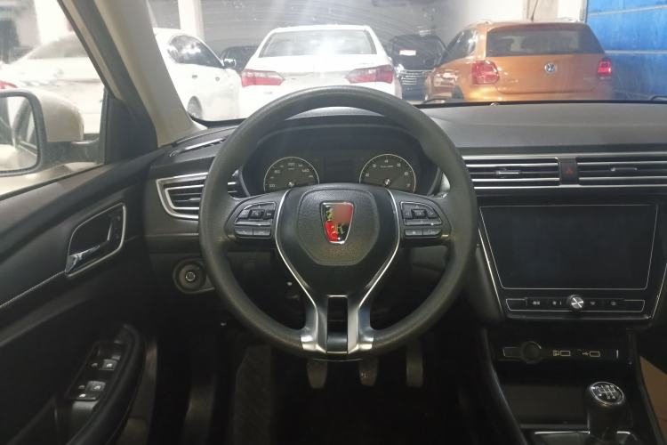 Used Roewe i5 2019 1.5L Manual 4G Connected Langyue Edition Steering Wheel