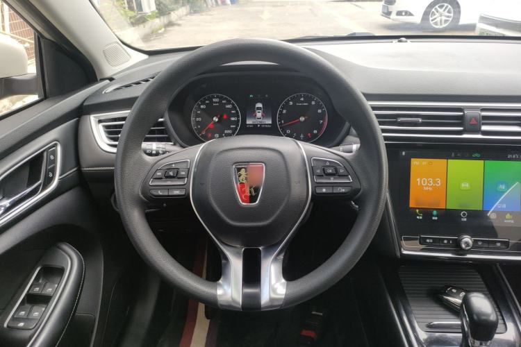 Used Roewe i5 2019 1.5L Automatic 4G Connected Langhao Edition Steering Wheel