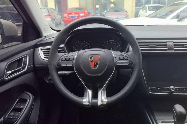 Used Roewe i5 2019 1.5L Automatic 4G Connected Langhao Edition Steering Wheel
