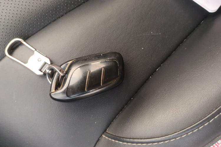 Used Roewe i5 2019 1.5L Manual 4G Connectable Langhao Edition Vehicle Key