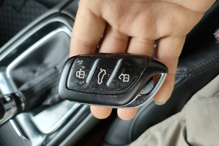 Used Roewe i5 2019 1.5L Automatic 4G Connected Linghao Edition Vehicle Key