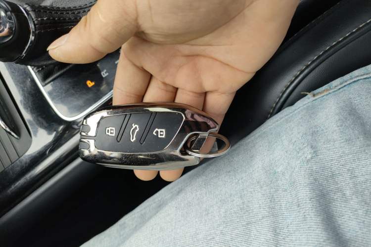 Used Roewe i5 2019 1.5L Automatic 4G Connected Langhao Edition Vehicle Key