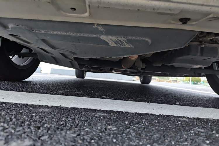 Used Roewe i5 2019 1.5L Automatic 4G Connected Langhao Edition Chassis Front