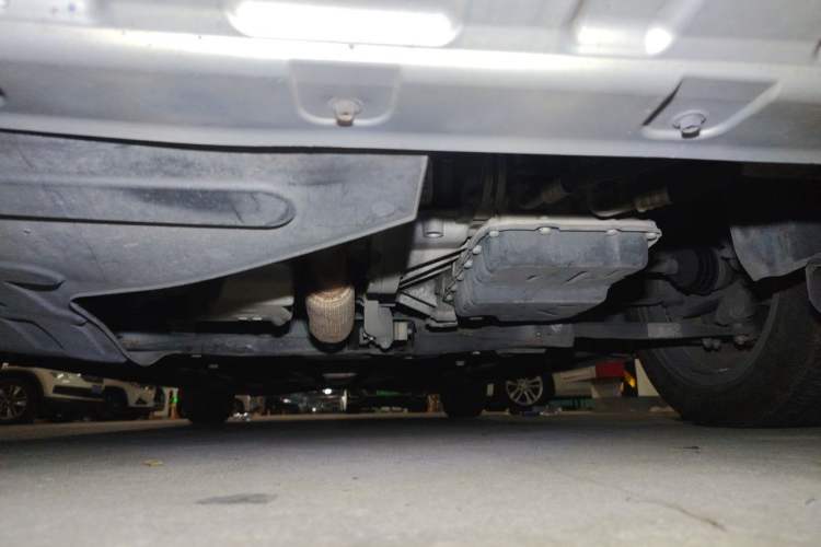 Used Roewe i5 2019 1.5L Automatic 4G Connected Langhao Edition Chassis Front
