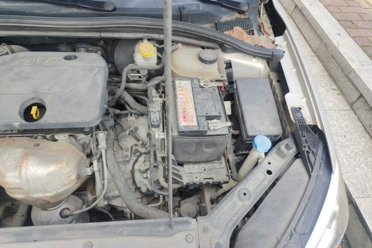 Used Roewe i5 2019 1.5L Automatic 4G Connected Langhao Edition Engine Bay Left