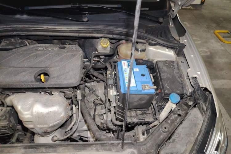 Used Roewe i5 2019 1.5L Automatic 4G Connected Langhao Edition Engine Bay Left