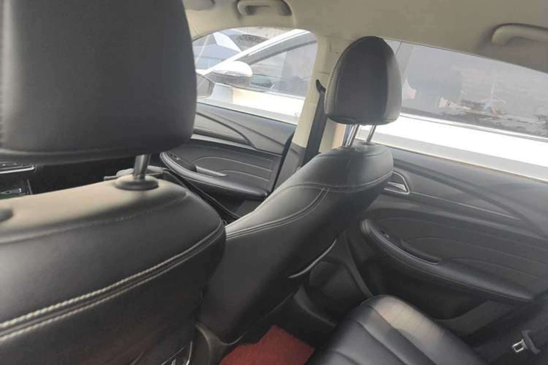 Used Roewe i5 2019 1.5L Manual 4G Connected Langyue Edition Headliner