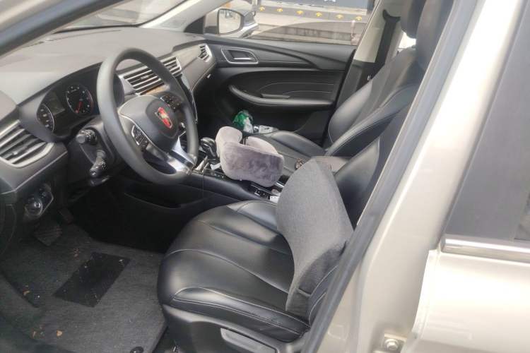 Used Roewe i5 2019 1.5L Automatic 4G Connected Langhao Edition Left Front Seat