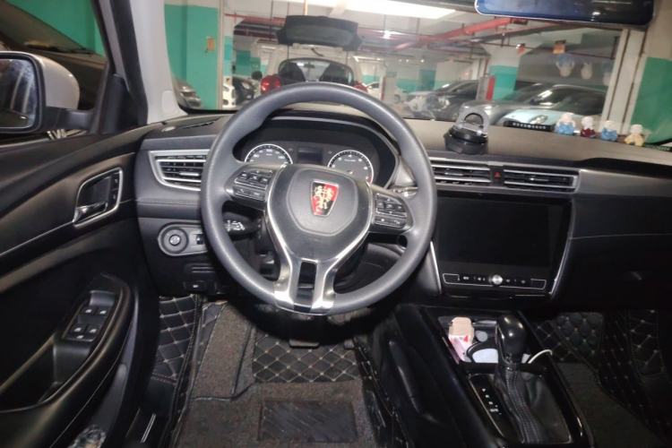 Used Roewe i5 2019 1.5L Automatic 4G Connected Langhao Edition Steering Wheel