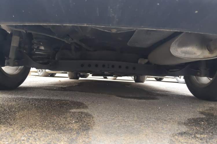 Used Roewe i5 2019 1.5L Manual 4G Connected Langyue Edition Chassis Rear