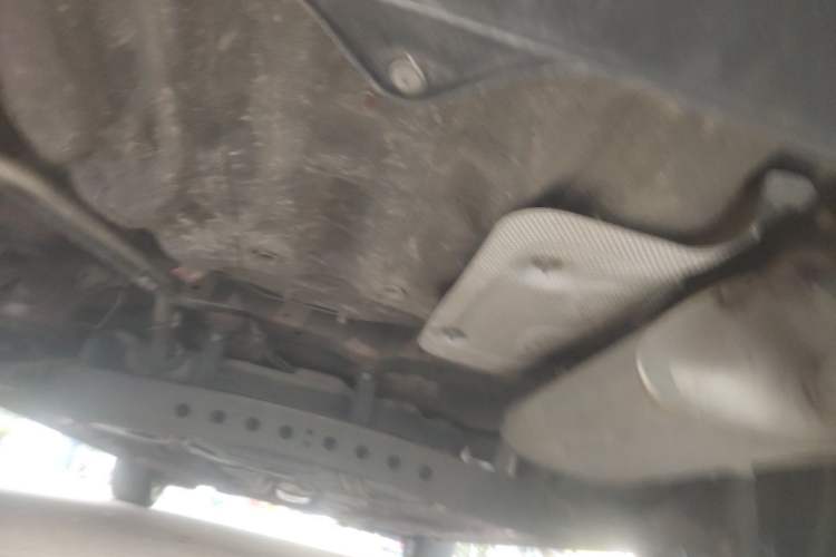 Used Roewe i5 2019 1.5L Automatic 4G Connected Langyue Edition Chassis Rear