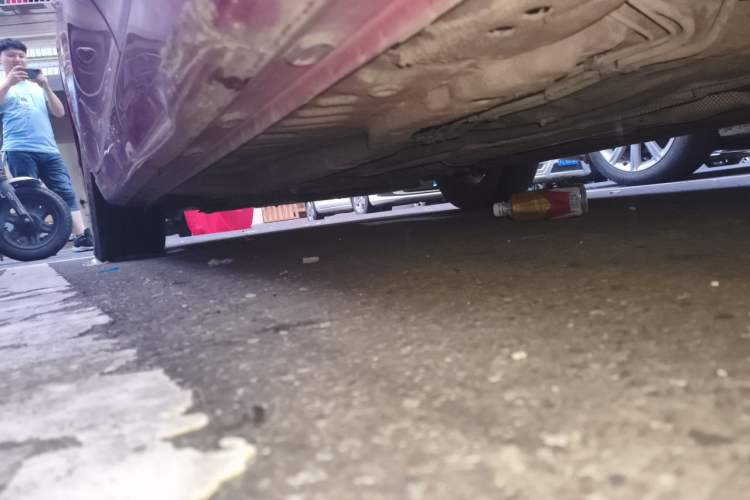 Used Roewe i5 2019 1.5L Manual 4G Connect Leehao Flagship Edition Chassis Rear Left