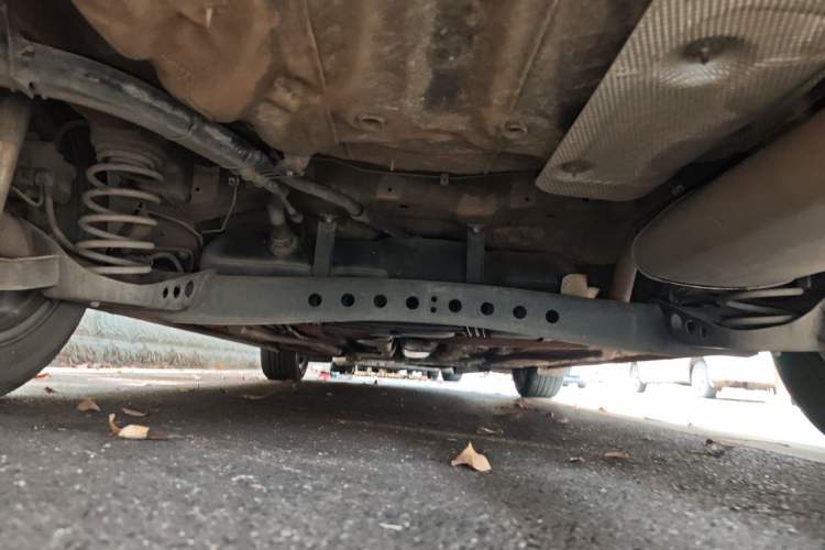 Used Roewe i5 2019 1.5L Automatic 4G Connected Langhao Edition Chassis Rear