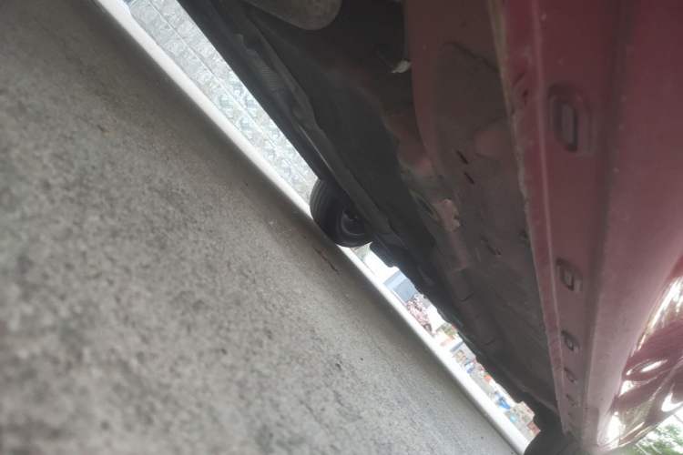 Used Roewe i5 2019 1.5L Automatic 4G Connected Langyue Edition Chassis Rear Right
