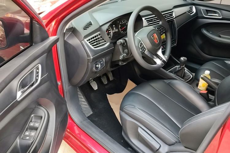 Used Roewe i5 2019 1.5L Manual 4G Connectable Langhao Edition Driver Seat