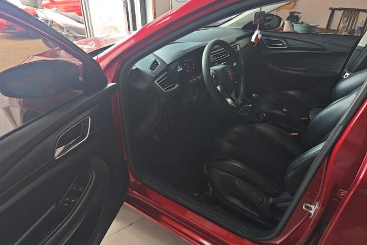Used Roewe i5 2019 1.5L Manual 4G Connect Leehao Flagship Edition Driver Seat
