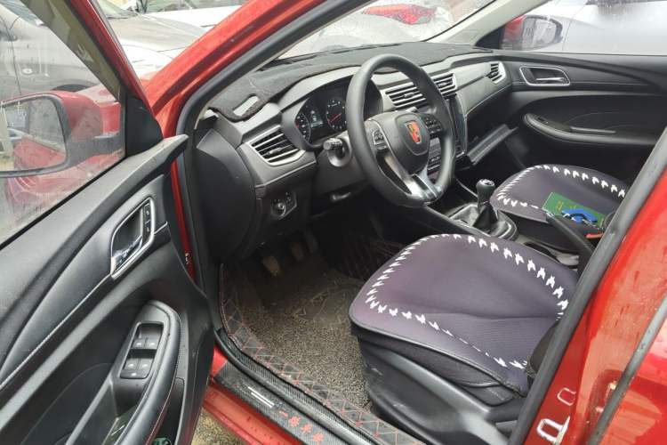 Used Roewe i5 2019 1.5L Manual 4G Connected Langyue Edition Driver Seat