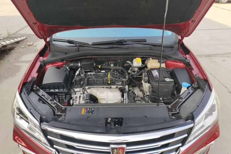 Used Roewe i5 2019 1.5L Automatic 4G Connected Langyue Edition Engine Bay