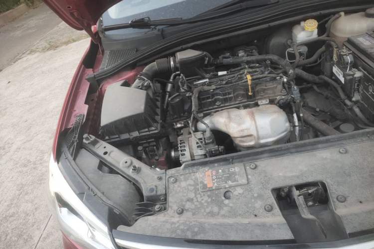 Used Roewe i5 2019 1.5L Automatic 4G Connected Langyue Edition Engine Bay Right