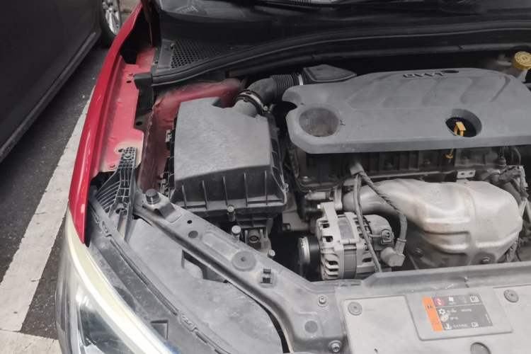 Used Roewe i5 2019 1.5L Manual 4G Connect Leehao Flagship Edition Engine Bay Right