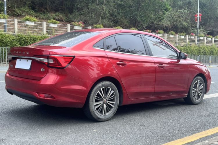 Used Roewe i5 2019 1.5L Automatic 4G Connected Langzhen Edition Exterior 2