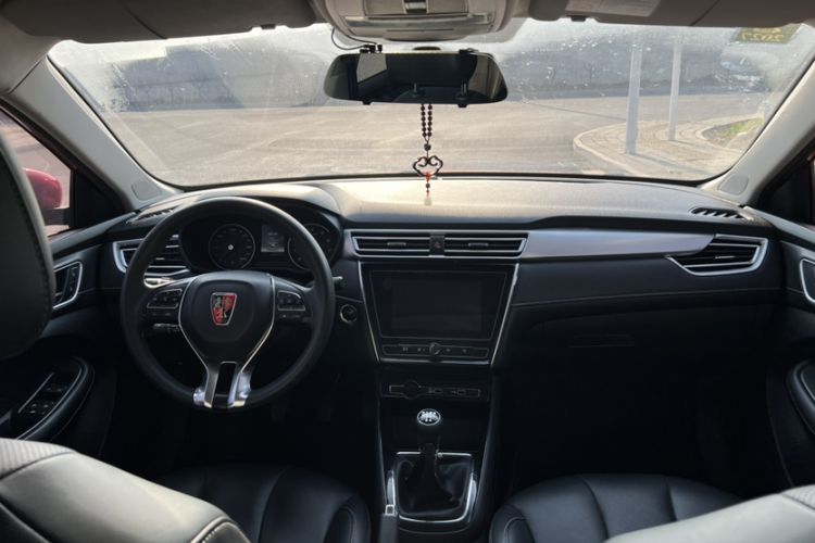Used Roewe i5 2019 1.5L Manual 4G Connectable Langhao Edition Exterior 4