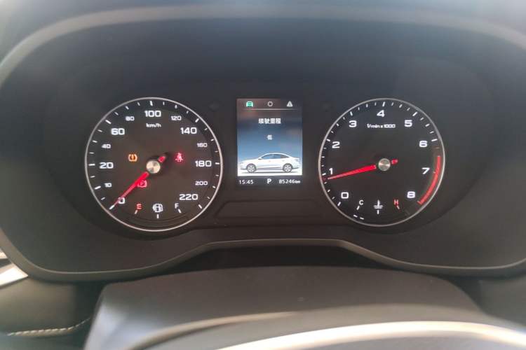 Used Roewe i5 2019 1.5L Automatic 4G Connected Linghao Flagship Edition Instrument Cluster