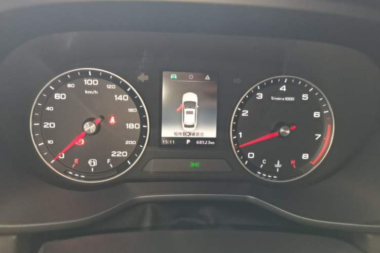 Used Roewe i5 2019 1.5L Automatic 4G Connected Langhao Edition Instrument Cluster