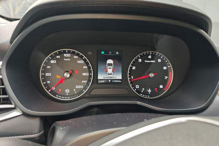 Used Roewe i5 2019 1.5L Automatic 4G Connected Langhao Edition Instrument Cluster