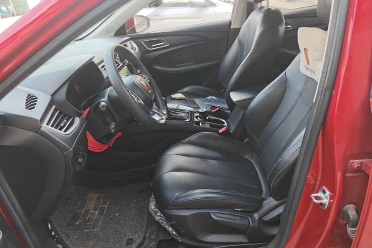 Used Roewe i5 2019 20T Automatic 4G Connected Supercharged Flagship Edition Left Front Seat