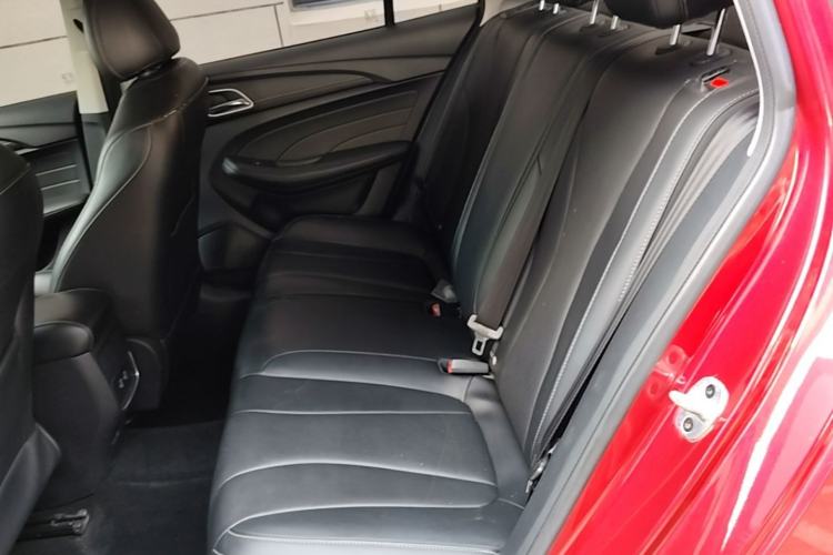 Used Roewe i5 2019 1.5L Manual 4G Connectable Langhao Edition Left Rear Seat