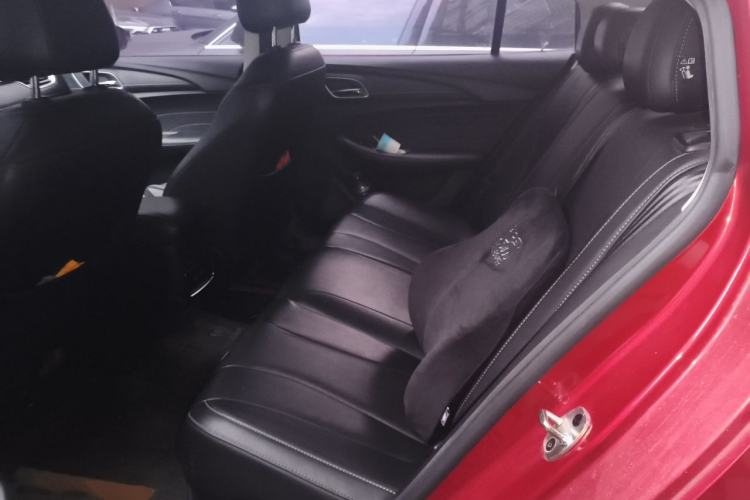 Used Roewe i5 2019 1.5L Manual 4G Connect Leehao Flagship Edition Left Rear Seat