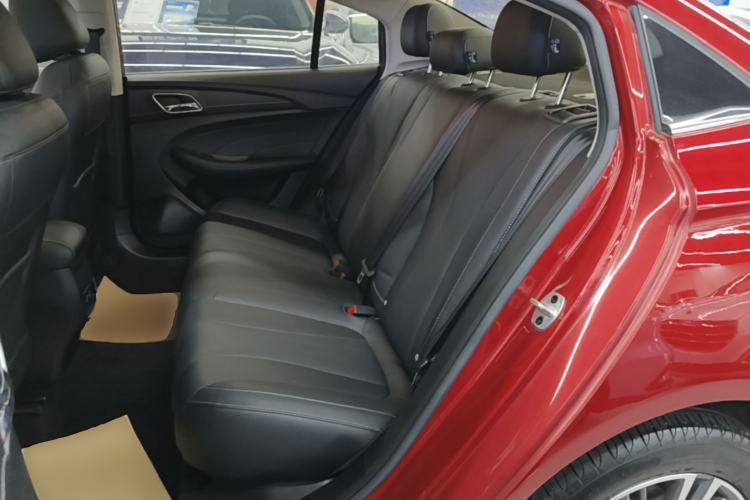 Used Roewe i5 2019 1.5L Manual 4G Connectable Langhao Edition Left Rear Seat