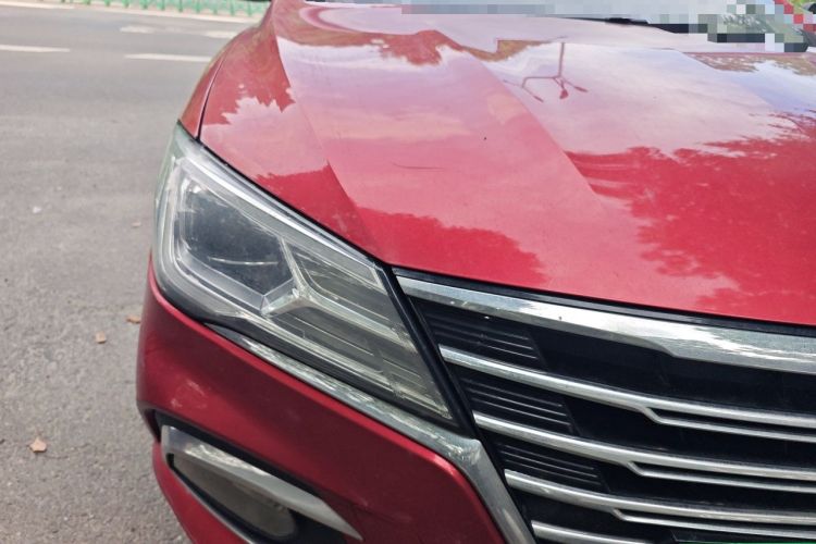 Used Roewe i5 2019 1.5L Automatic 4G Connected Langhao Edition Right Front Headlight