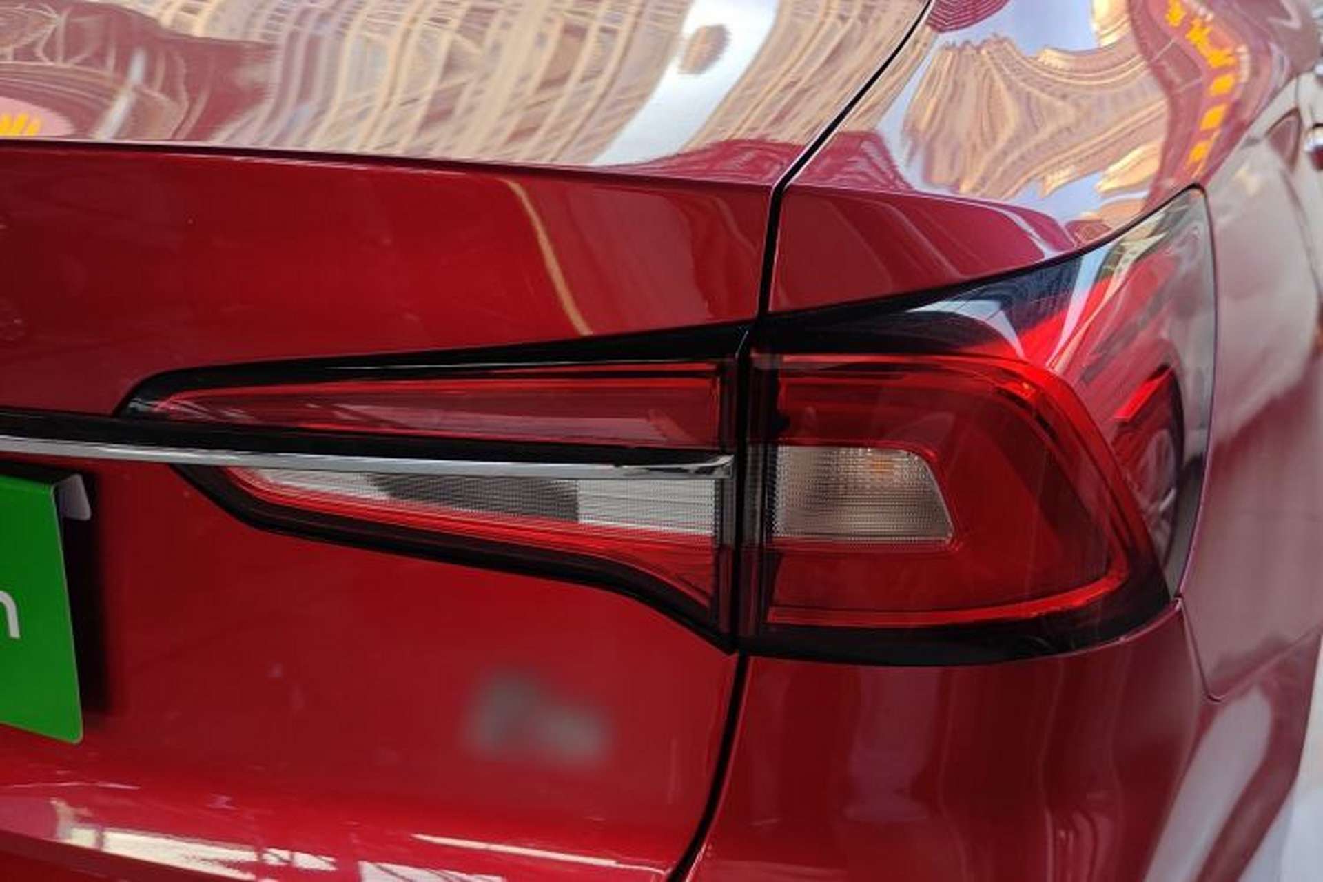 Used Roewe i5 2019 1.5L Automatic 4G Connected Langhao Edition Right Rear Taillight