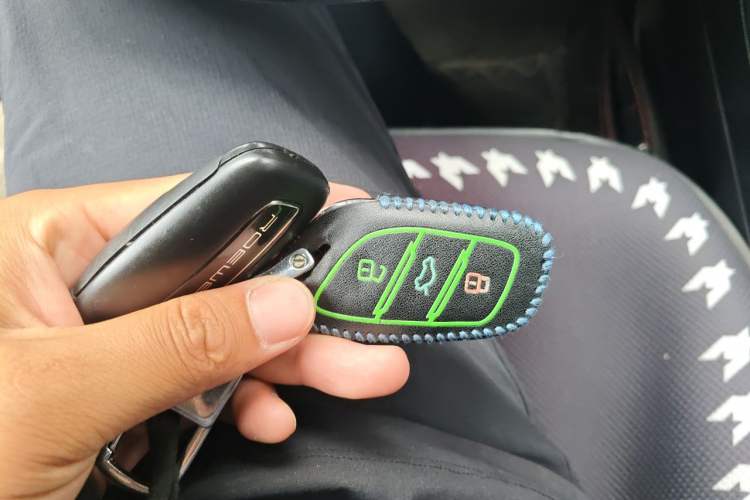 Used Roewe i5 2019 1.5L Manual 4G Connected Langyue Edition Vehicle Key