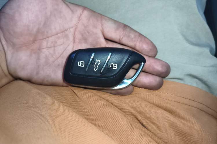 Used Roewe i5 2019 1.5L Manual 4G Connect Leehao Flagship Edition Vehicle Key