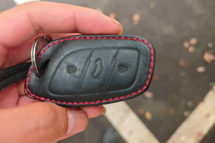 Used Roewe i5 2019 1.5L Automatic 4G Connected Langhao Edition Vehicle Key