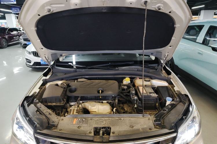 Used Roewe i5 2019 1.5L Automatic 4G Connected Linghao Flagship Edition Engine Bay