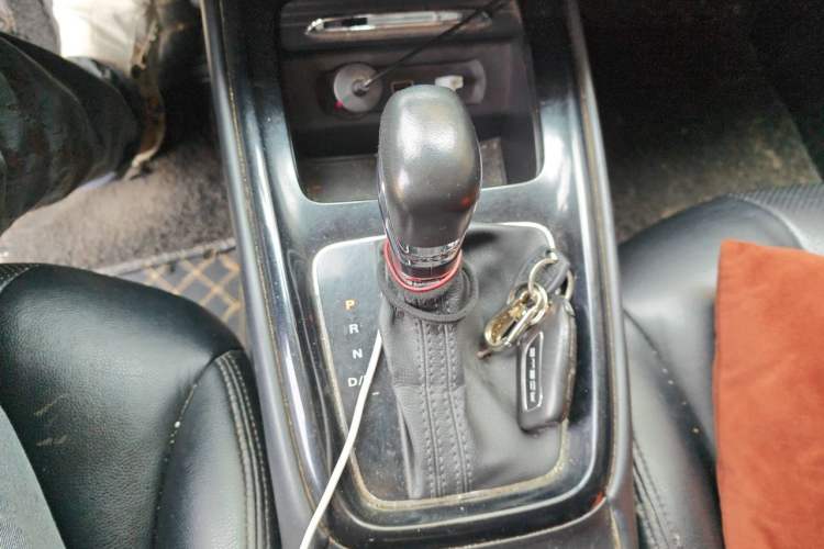Used Roewe i5 2019 1.5L Automatic 4G Connected Linghao Edition Gear Lever