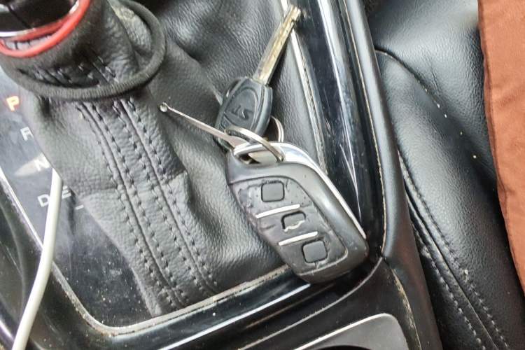 Used Roewe i5 2019 1.5L Automatic 4G Connected Linghao Edition Vehicle Key