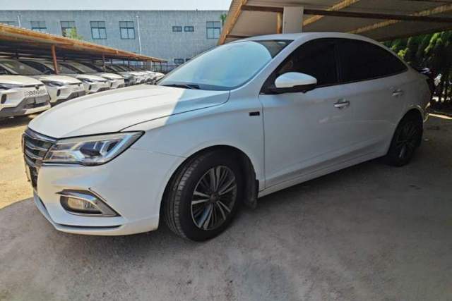 Ojetý Roewe i5 2019 1.5L Automatic 4G Connected Langhao Edition