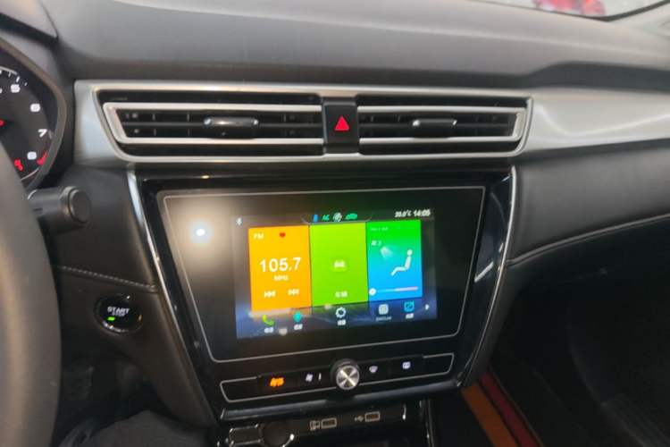 Used Roewe i5 2019 1.5L Manual 4G Connected Langyue Edition Audio And AC Panel