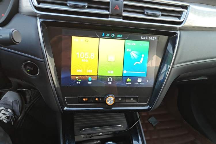 Used Roewe i5 2019 1.5L Automatic 4G Connected Langhao Edition Audio And AC Panel