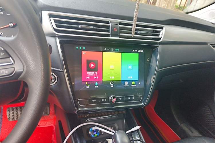 Used Roewe i5 2019 1.5L Automatic 4G Connected Langhao Edition Audio And AC Panel