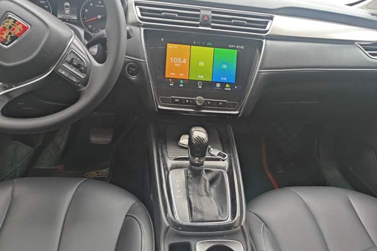 Used Roewe i5 2019 1.5L Automatic 4G Connected Langhao Edition Audio And AC Panel