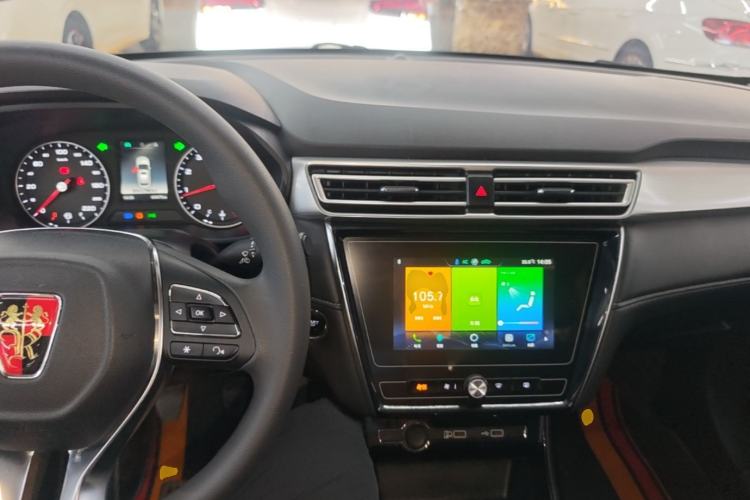 Used Roewe i5 2019 1.5L Manual 4G Connected Langyue Edition Center Console