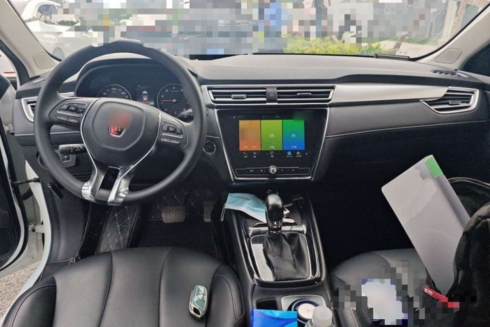 Used Roewe i5 2019 1.5L Automatic 4G Connected Linghao Flagship Edition Center Console