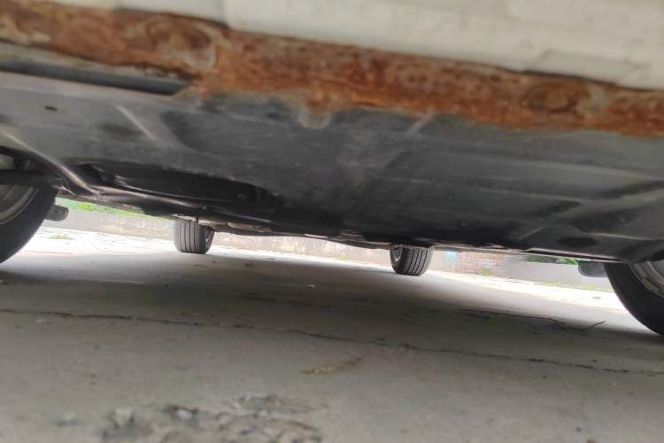 Used Roewe i5 2019 1.5L Automatic 4G Connected Linghao Edition Chassis Front