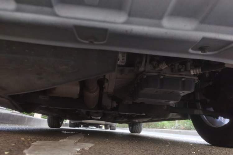 Used Roewe i5 2019 1.5L Automatic 4G Connected Langhao Edition Chassis Front